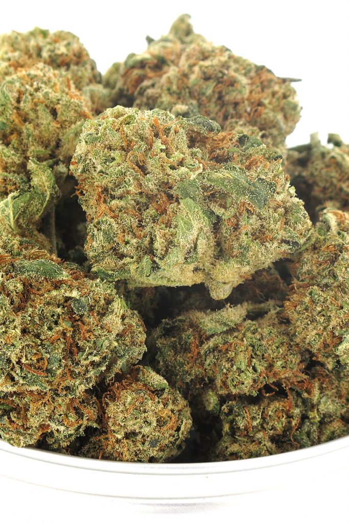 OG Kush est une herbe CBD en vente avec 7% de cannabidiol